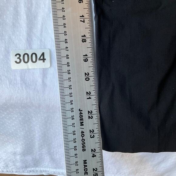 89th + Madison Women’s Denim Lightweight Straight Boot Cut Jeans size 12, Black - Picture 4 of 10